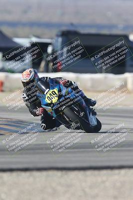 media/Sep-20-2025-Race Pace (Sat) [[d4e1b33f4d]]/Verified/Turn 2 (920am)/